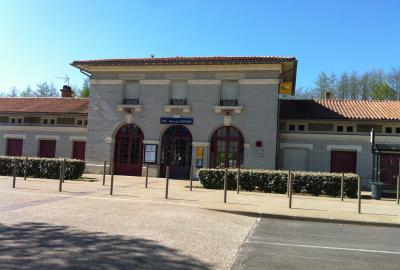 Gare de Lesparre